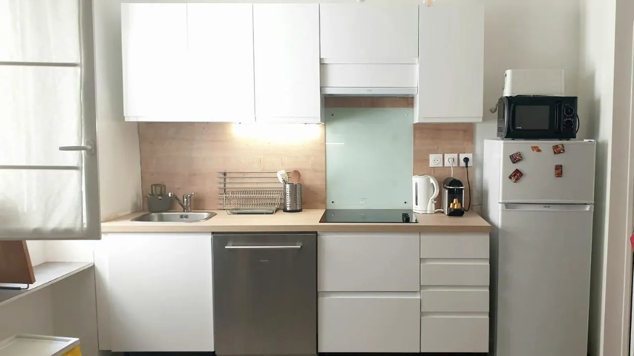 Apartment Appt 2 Chambres Au Centre Ville 4E Marseille