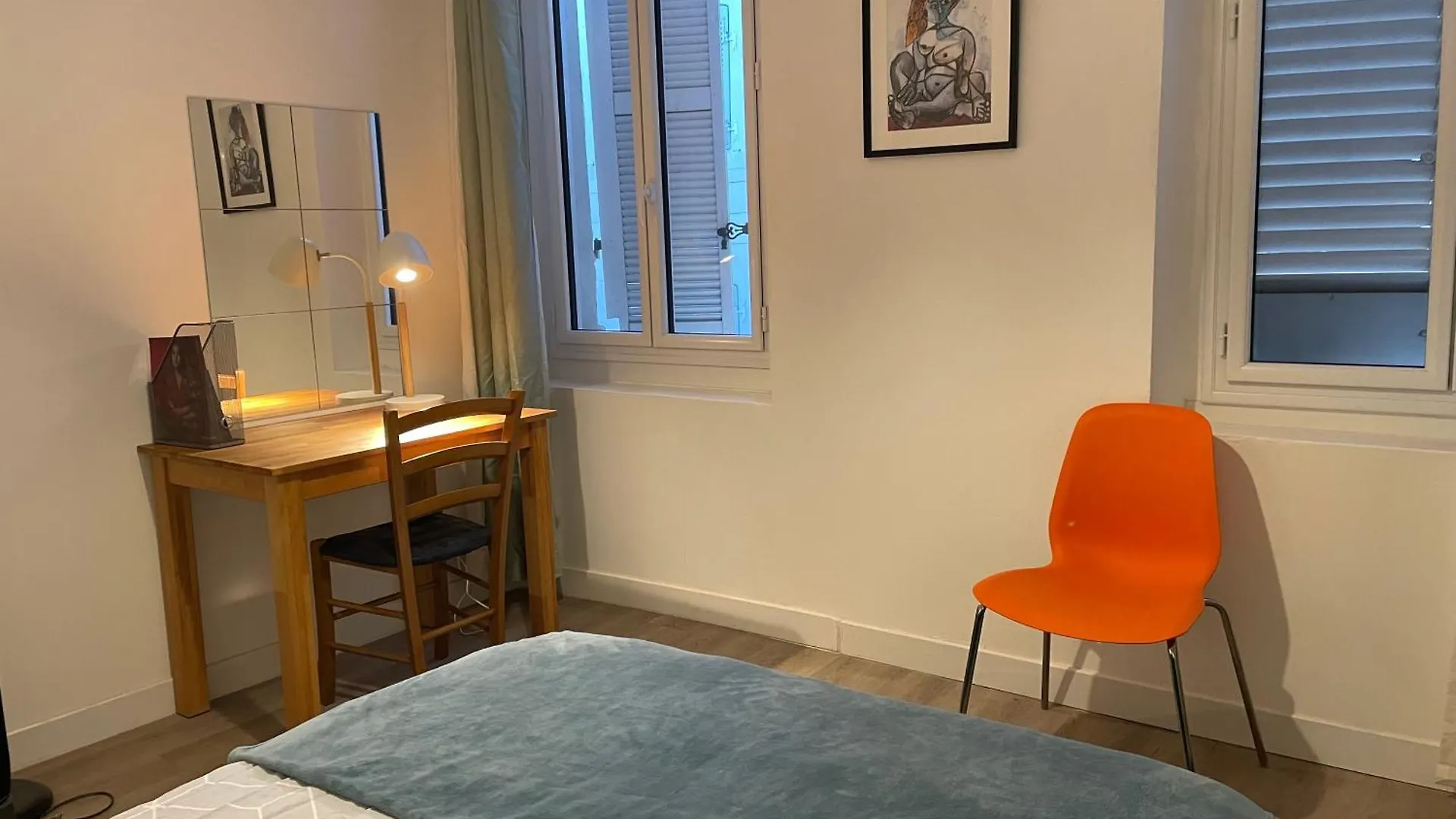 Apartment Appt 2 Chambres Au Centre Ville 4E Marseille